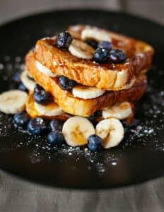 French toast representing a child's oral food challenge for egg allergy
